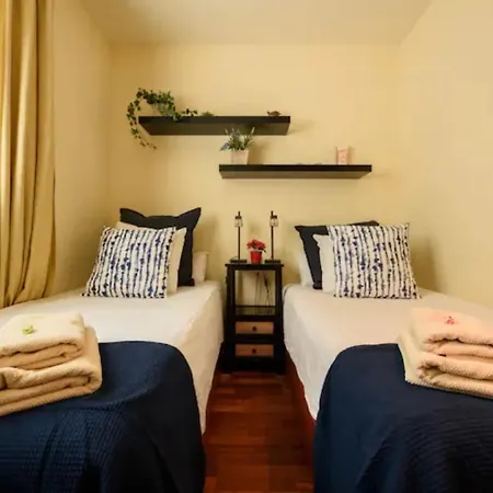 Ramblasrentals Stylish Bright 3br New Catalan Flat 10m Ramblas - Parking - Wifi Apartment Barcelona