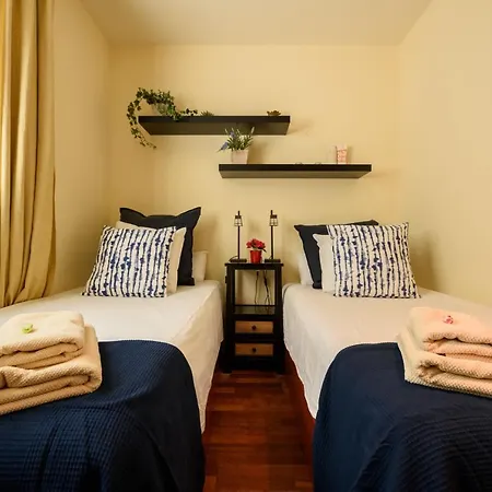 Ramblasrentals Stylish Bright 3br New Catalan Flat 10m Ramblas - Parking - Wifi *