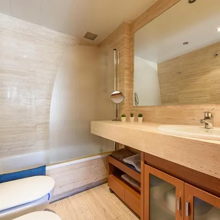Ramblasrentals Stylish Bright 3br New Catalan Flat 10m Ramblas - Parking - Wifi Barcelona
