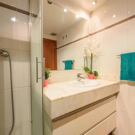 Ramblasrentals Stylish Bright 3br New Catalan Flat 10m Ramblas - Parking - Wifi Apartment
